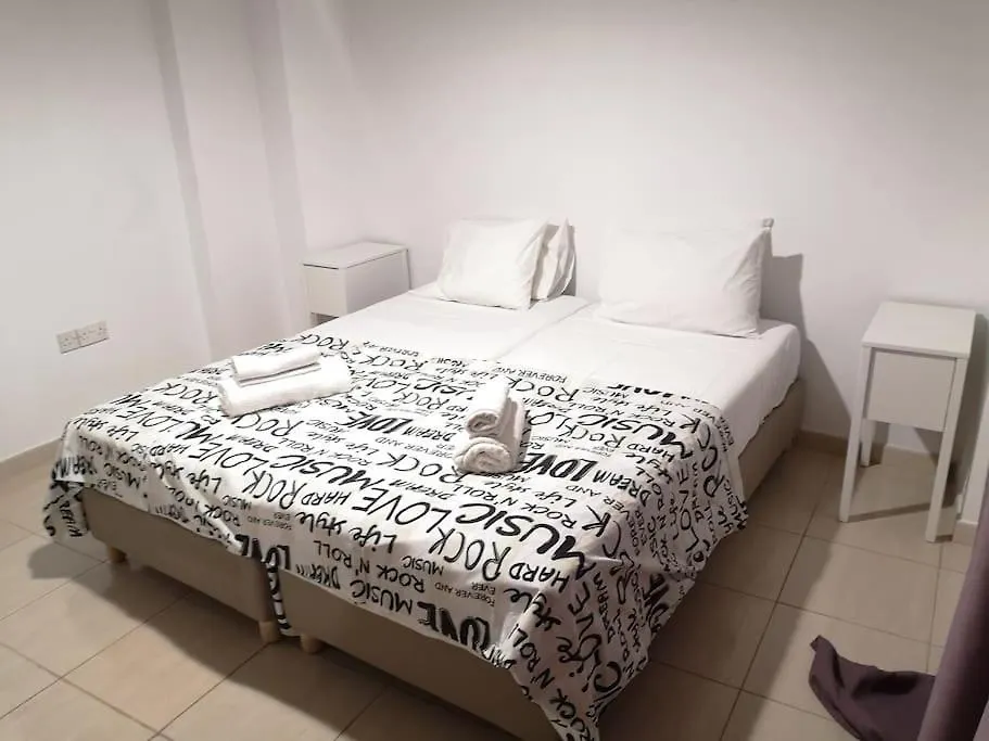 Yippee! At Ermou Square Amazing Location View Apartment Larnaca